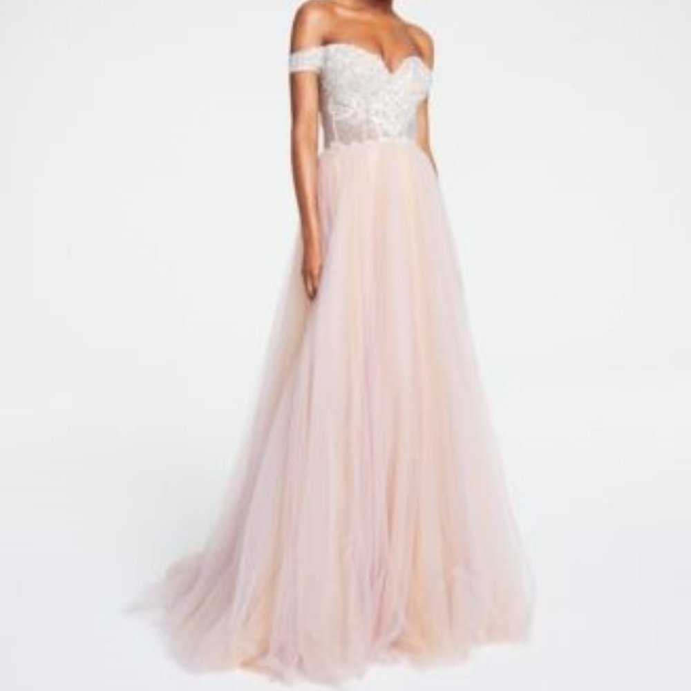 Glamour By Terani Juniors Off-The-Shoulder Tull Li